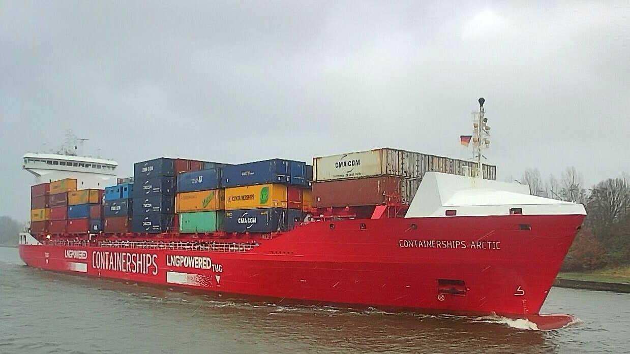 CONTAINERSHIPSARCTIC