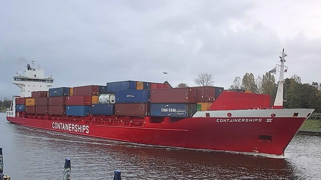CONTAINERSHIPS VI