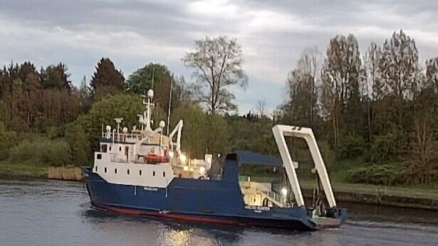 MV ARCTIC HUNTER