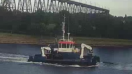 NP 676