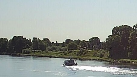 NAUTICAL DISCOVERER