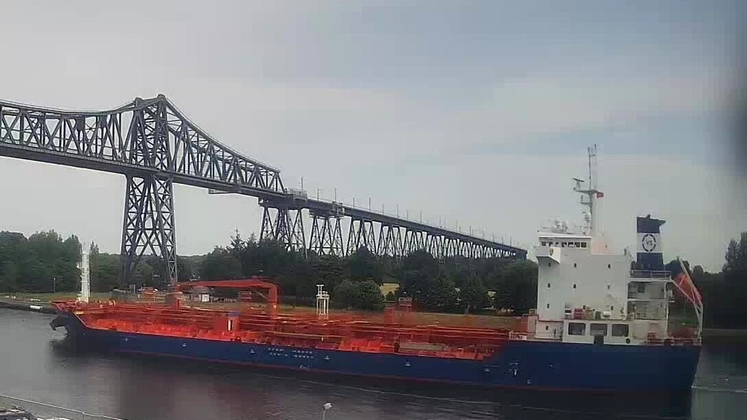 AMUR STAR