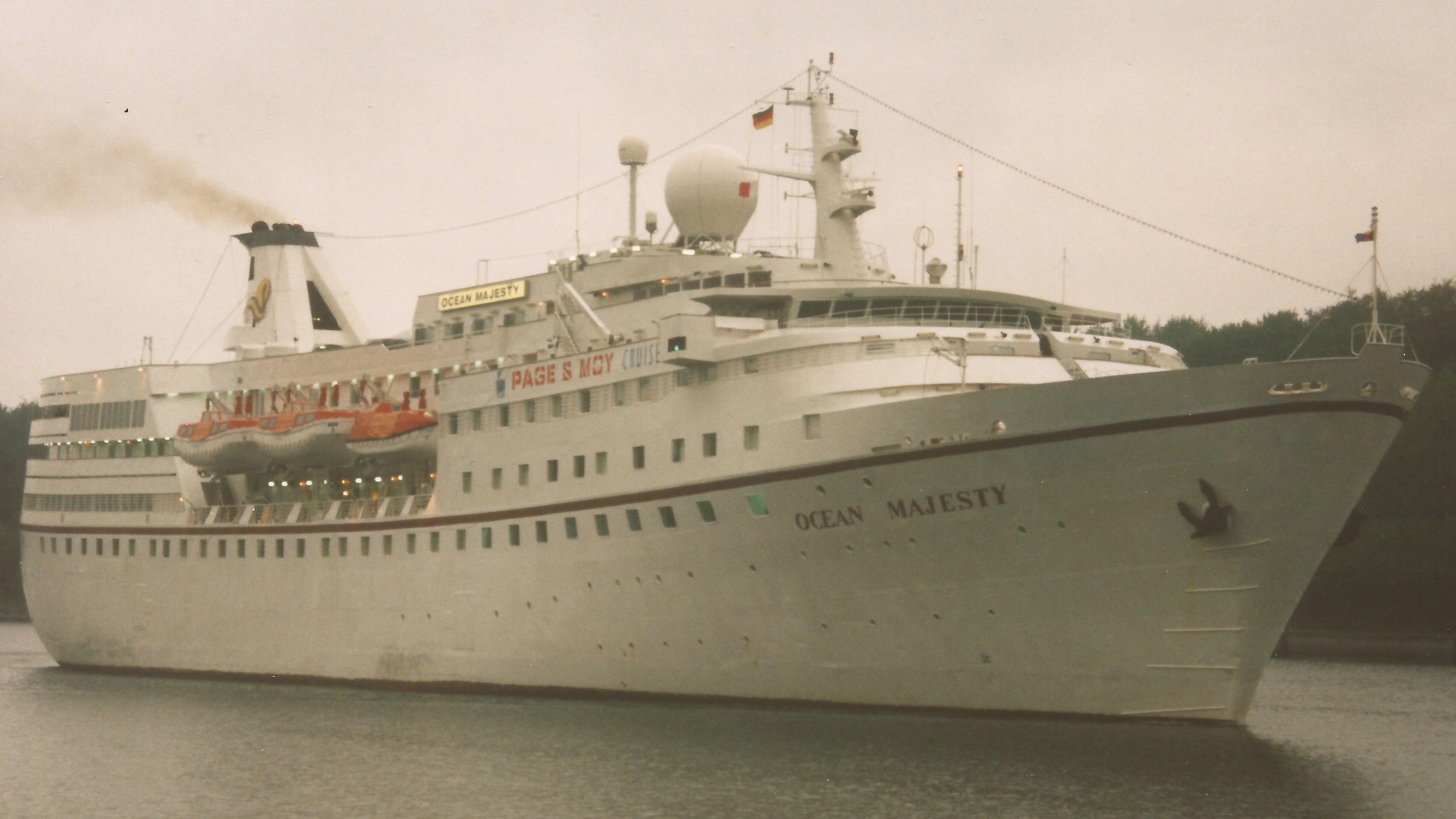 OCEAN MAJESTY