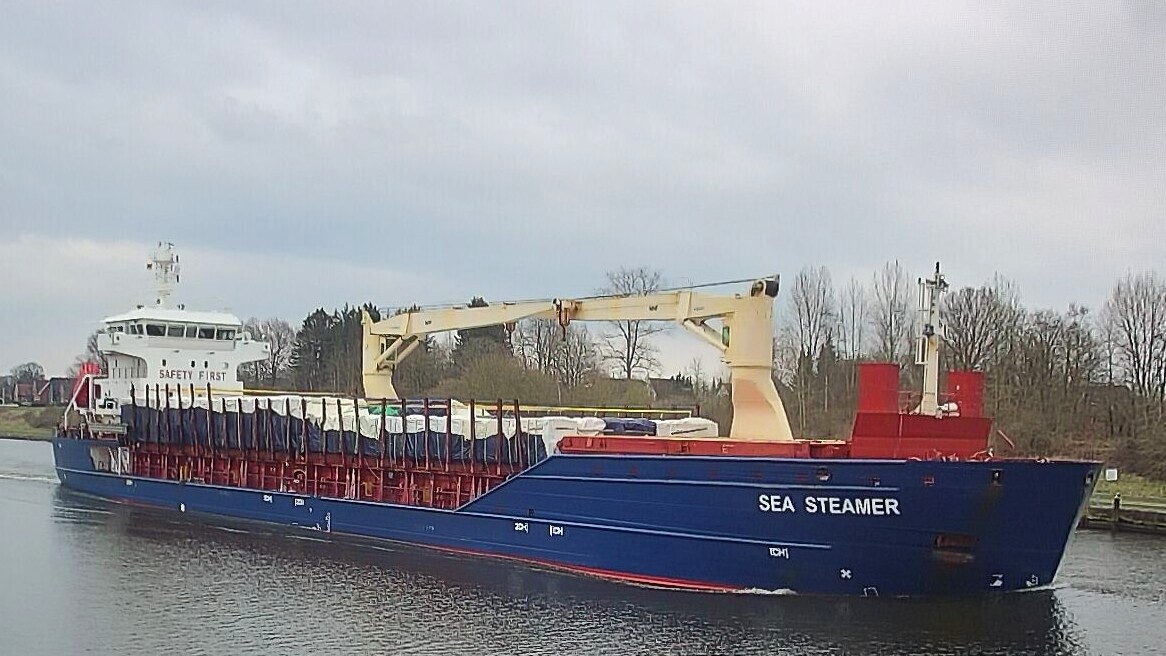 SEA STEAMER