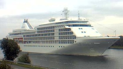 SILVER WHISPER