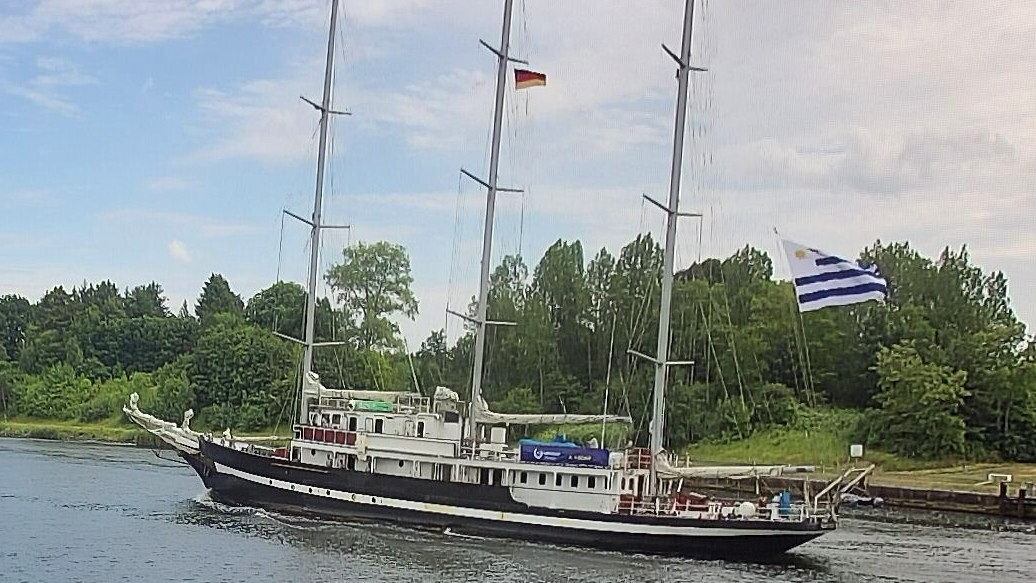 VE CAPITAN MIRANDA